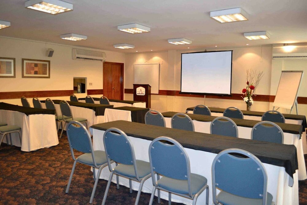 Фото Armon Suites Hotel