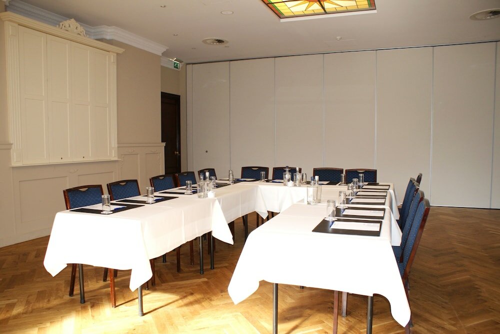 Фото Fletcher Hotel-Restaurant De Dikke Van Dale