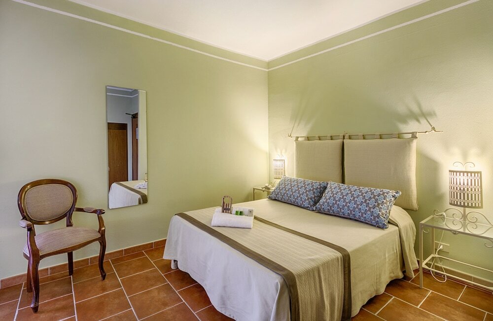 Фото Colonna Palace Mediterraneo