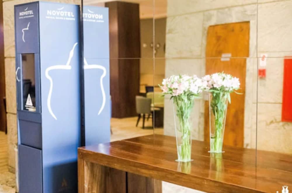 Фото Novotel Porto Alegre Tres Figueiras Hotel