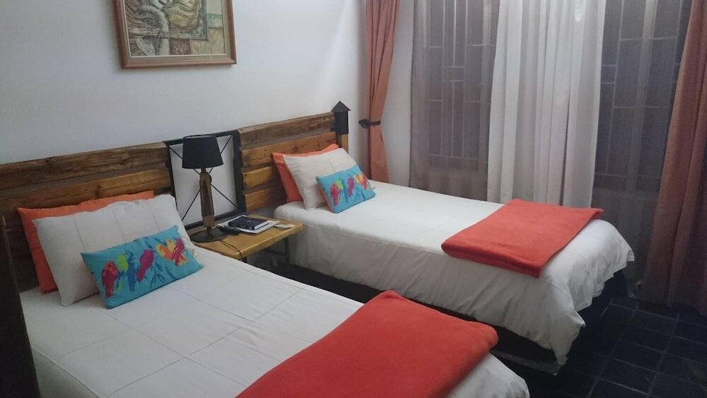 Фото Gorgeous Gecko Guesthouse