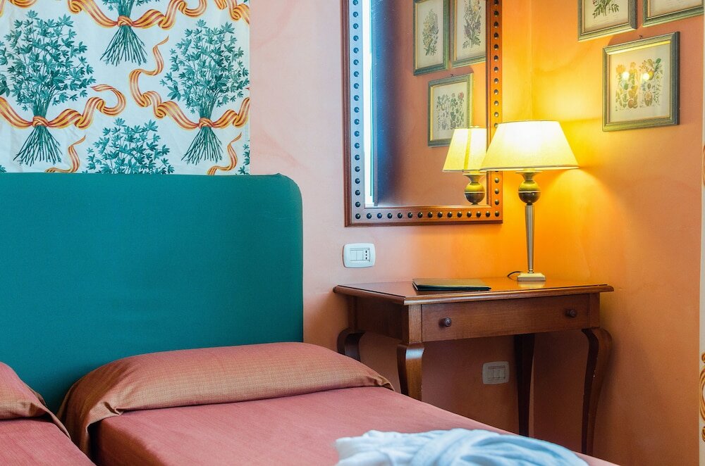 Фото Hotel Vecchio Borgo