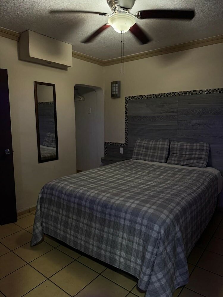 Фото Hotel Suiza