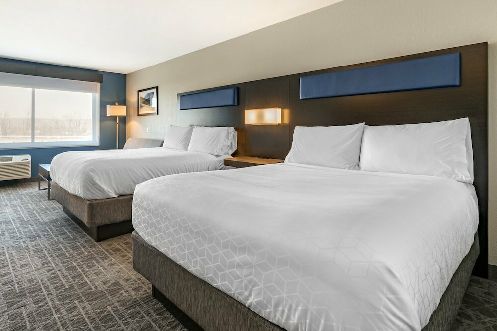 Hotel Holiday Inn Express & Suites Carlisle Southwest – I-81, Commonwealth of Pennsylvania, photo