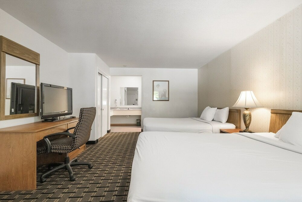 Фото Northern Queen Inn