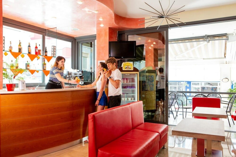 Фото Hotel Dusseldorf