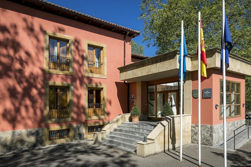 Hotel Parador De Gijon, Xixón, photo