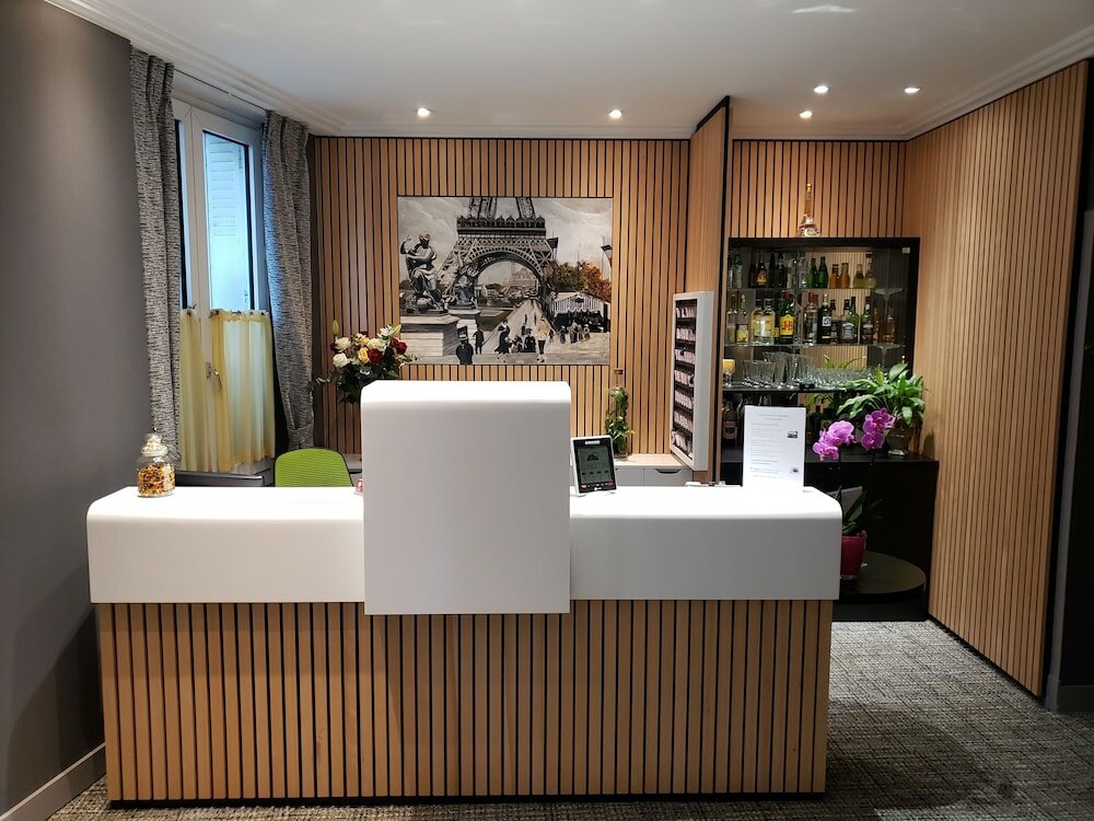 Фото Hotel Virgina