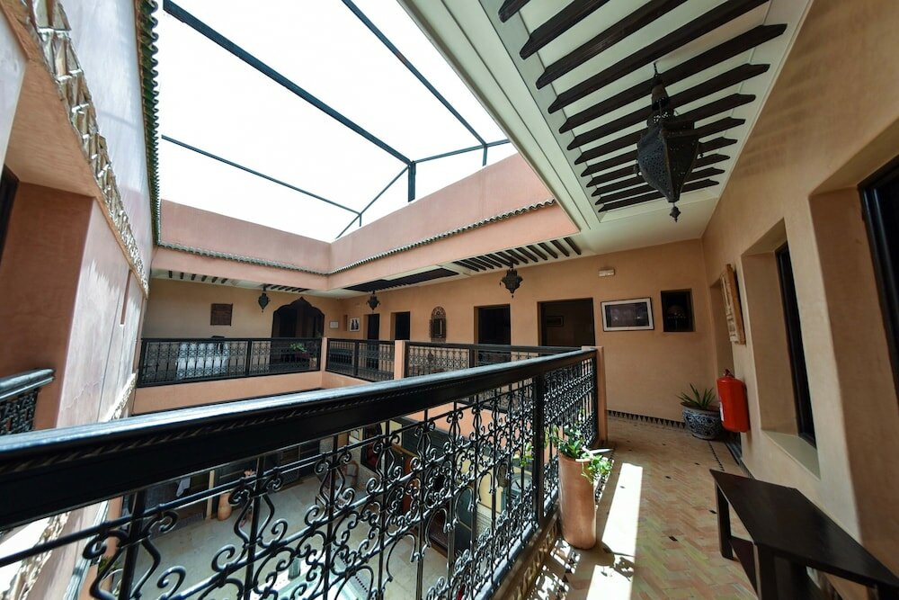 Фото Riad Yacout