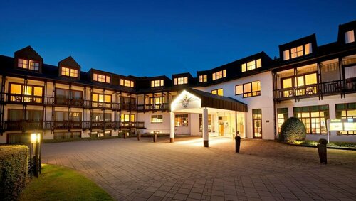 Внешний вид отеля Dorint Venusberg Bonn в Бонне, фото 1