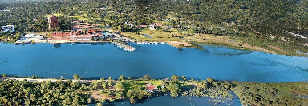Фото Yacht & Golf Club Paraguayo, a Tribute Portfolio Resort