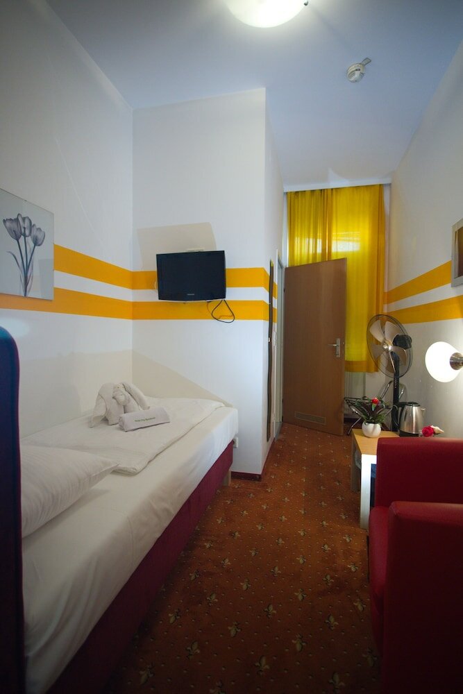 Фото Hotel City Residence