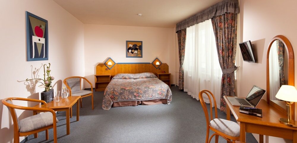 Фото Hotel Concertino Zlatá Husa