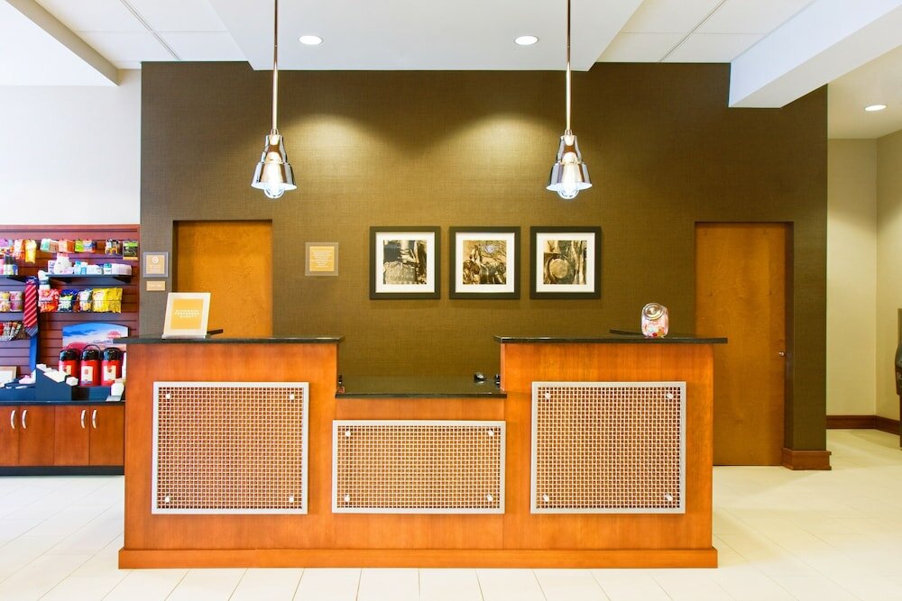 Фото Four Points by Sheraton Raleigh Durham Airport