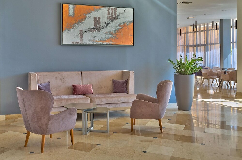 Фото Arena Hotel Holiday