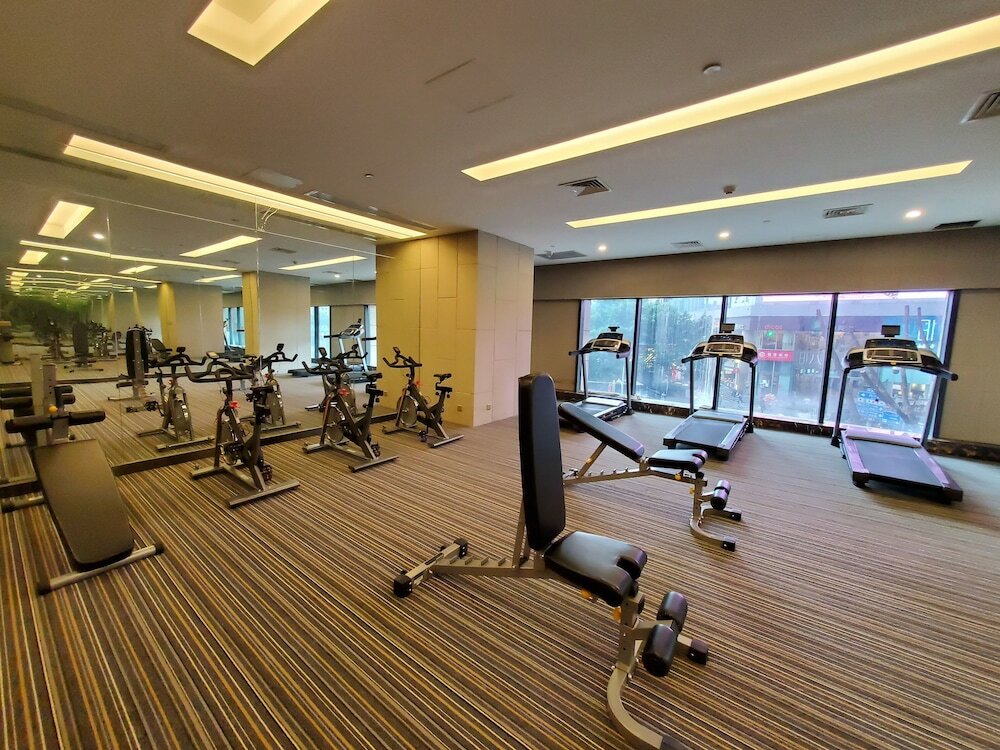 Фото Mercure Chongqing Downtown