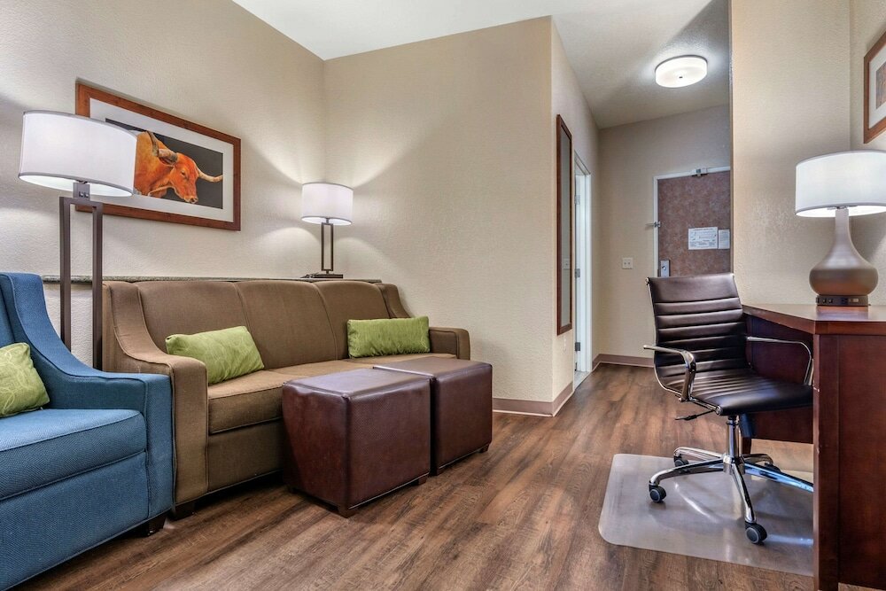 Фото Comfort Suites Fernley