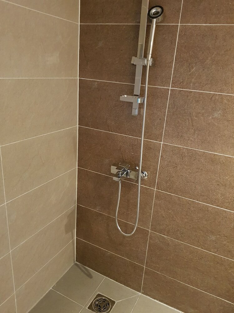 Фото Suntree Hotel