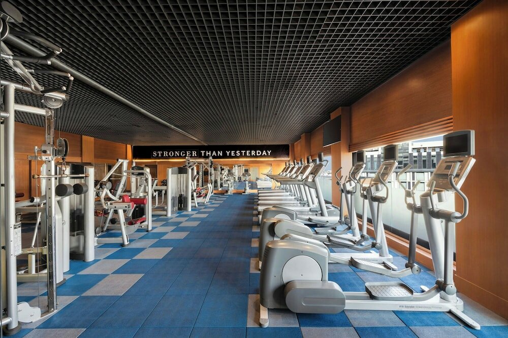 Фото Courtyard Hyderabad by Marriott