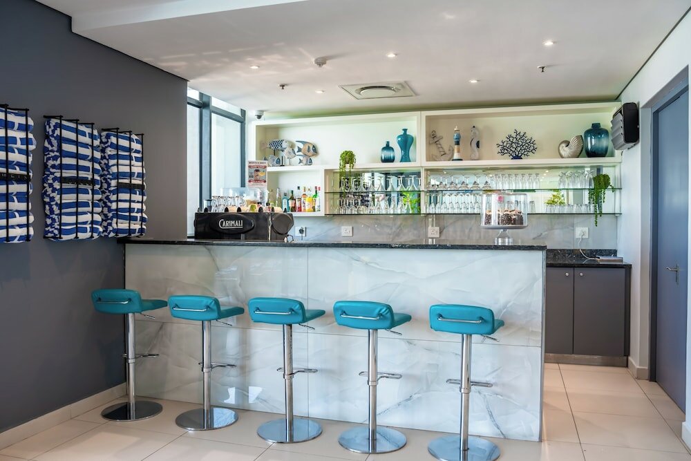 Фото Blaauwberg Beach Hotel