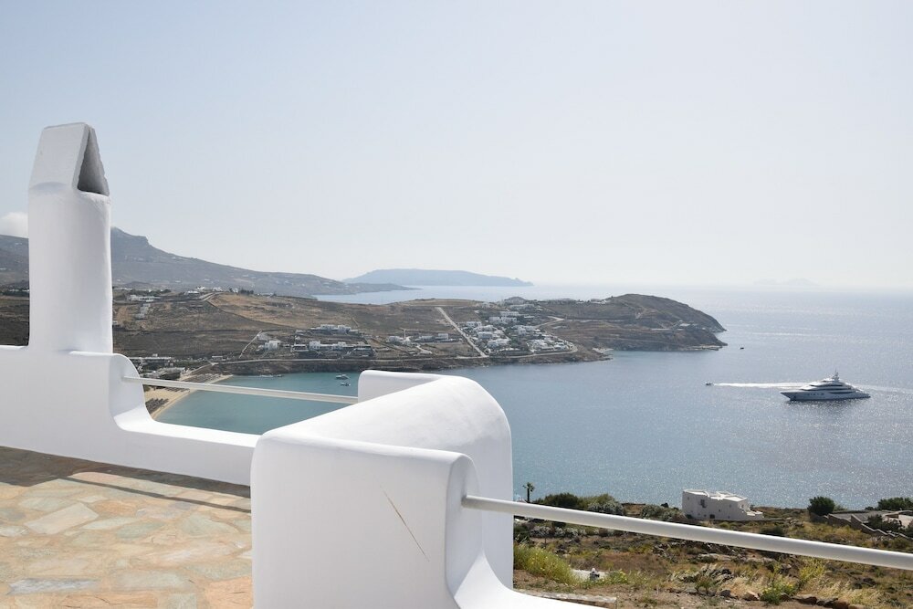Фото Andromeda Mykonos Villas & Suites