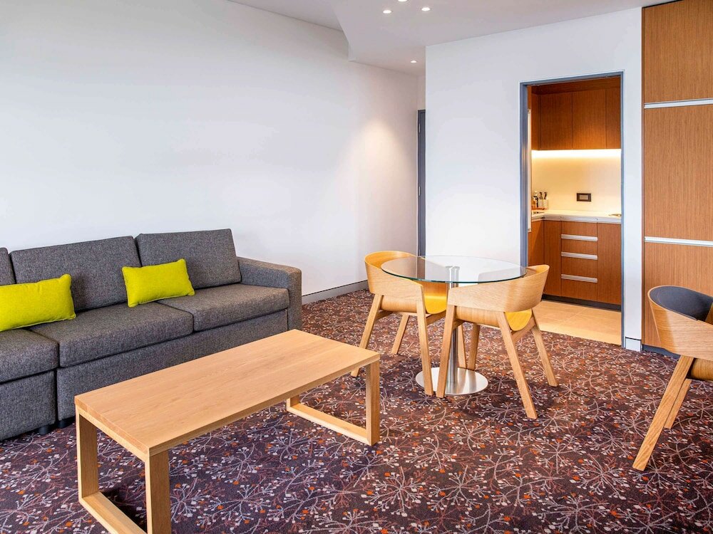 Фото Mercure Sydney Liverpool