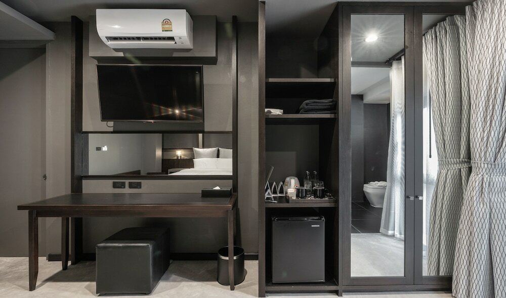 Фото Hua Hin Habitat Hotel