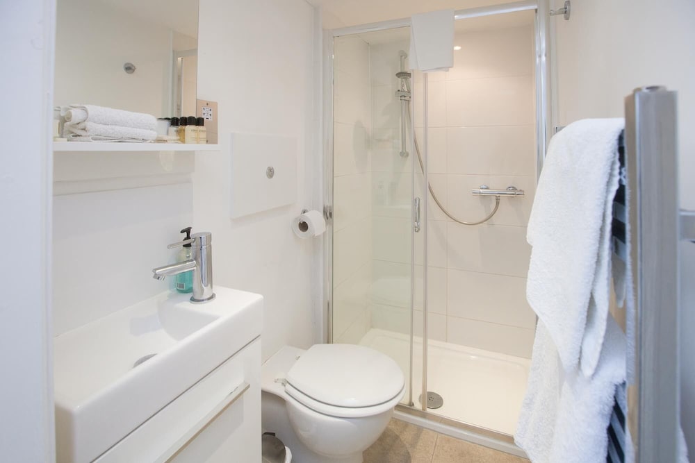 Фото The Old House Guesthouse