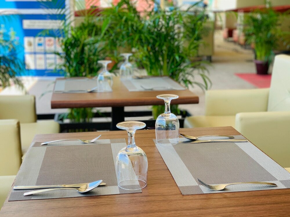 Фото Hotel Kollol by J & Z Group