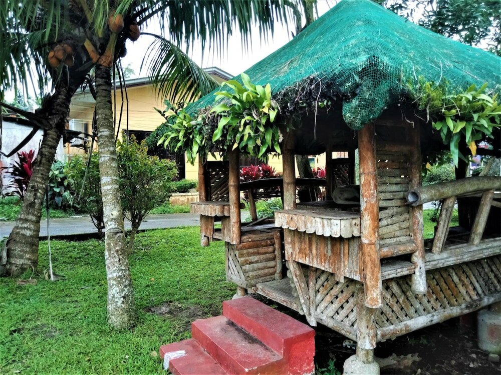 Фото La Gracia Apartelle Tagaytay