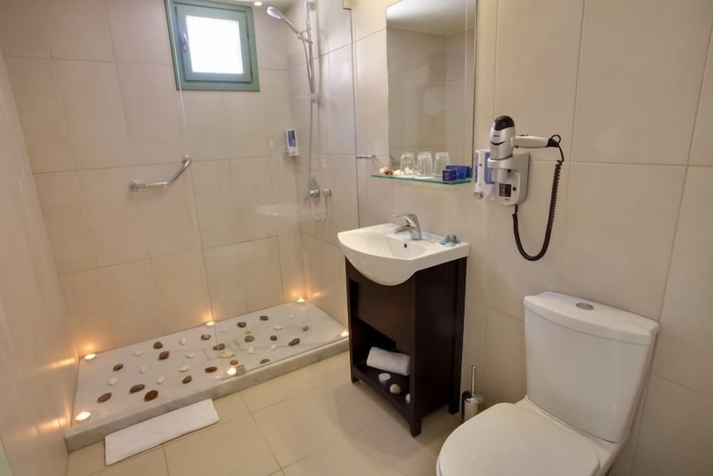 Фото Silva Beach Hotel