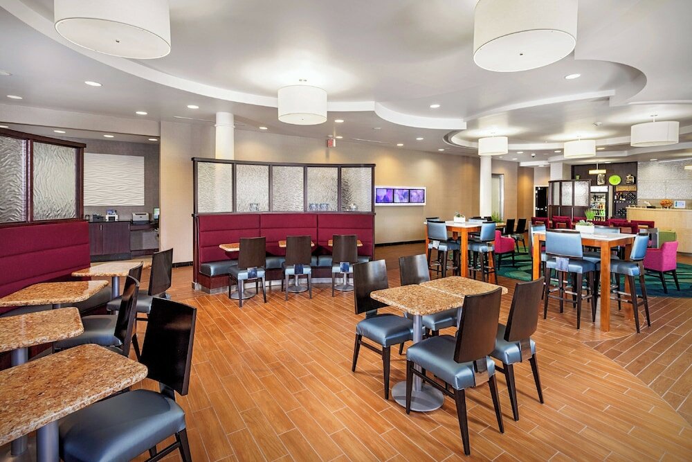 Фото SpringHill Suites by Marriott Modesto