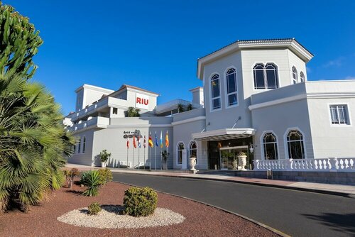 Внешний вид отеля Hotel Riu Garoé в Порто-де-ла-Крусе, фото 1