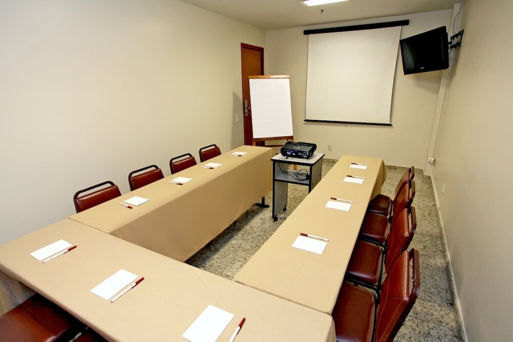 Фото Mengo Palace Hotel