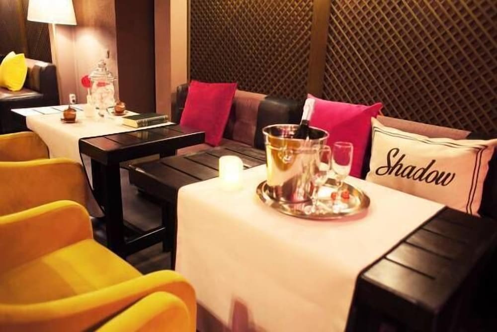 Фото Shadow Boutique Hotel & SPA
