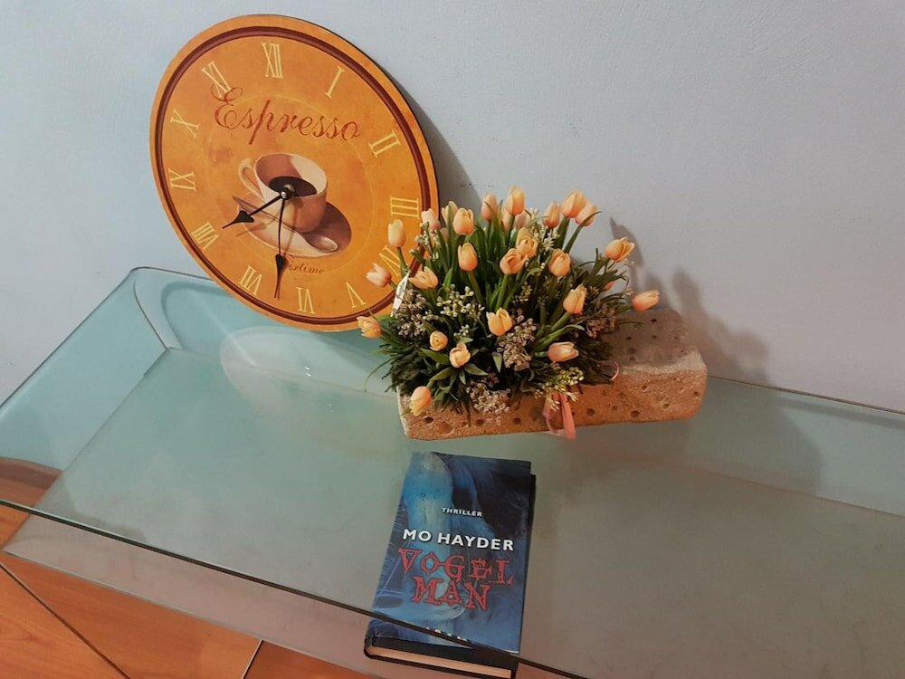 Фото Thousand Colors