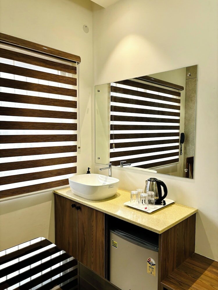 Фото Hotel Citywalk Residency