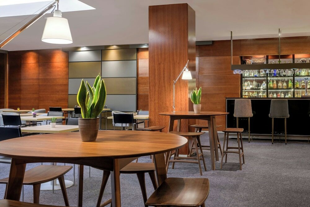 Фото Ac Hotel León San Antonio by Marriott