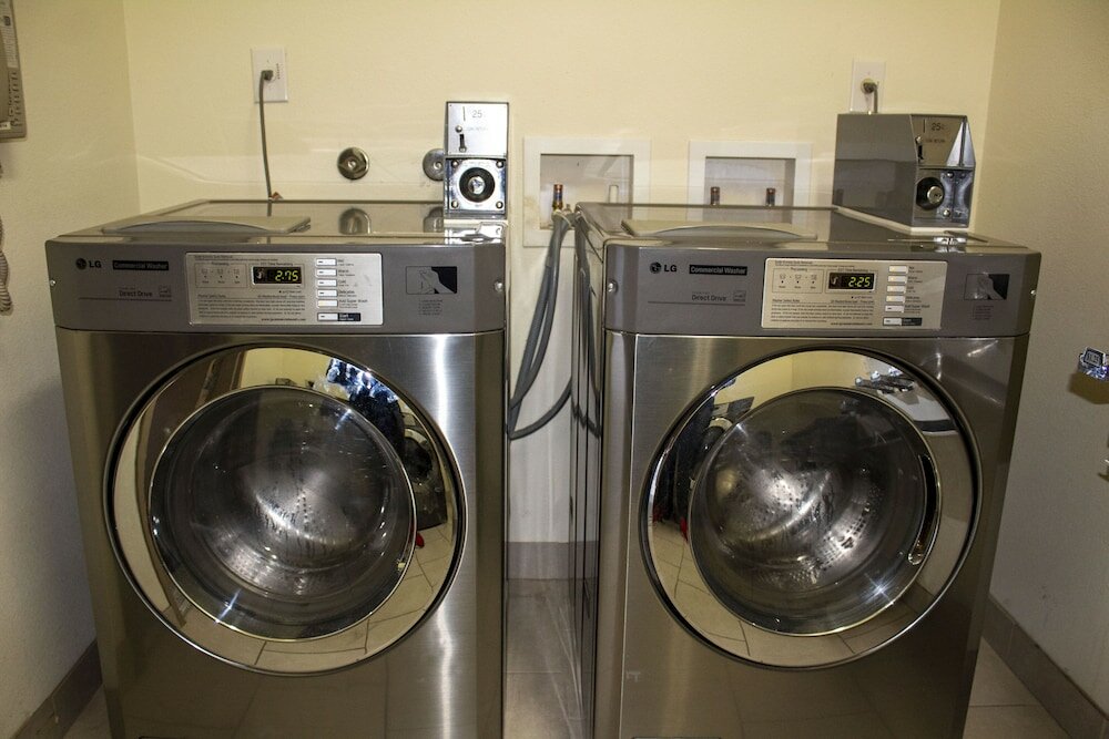 Фото The Bungalows Hotel & Event Center