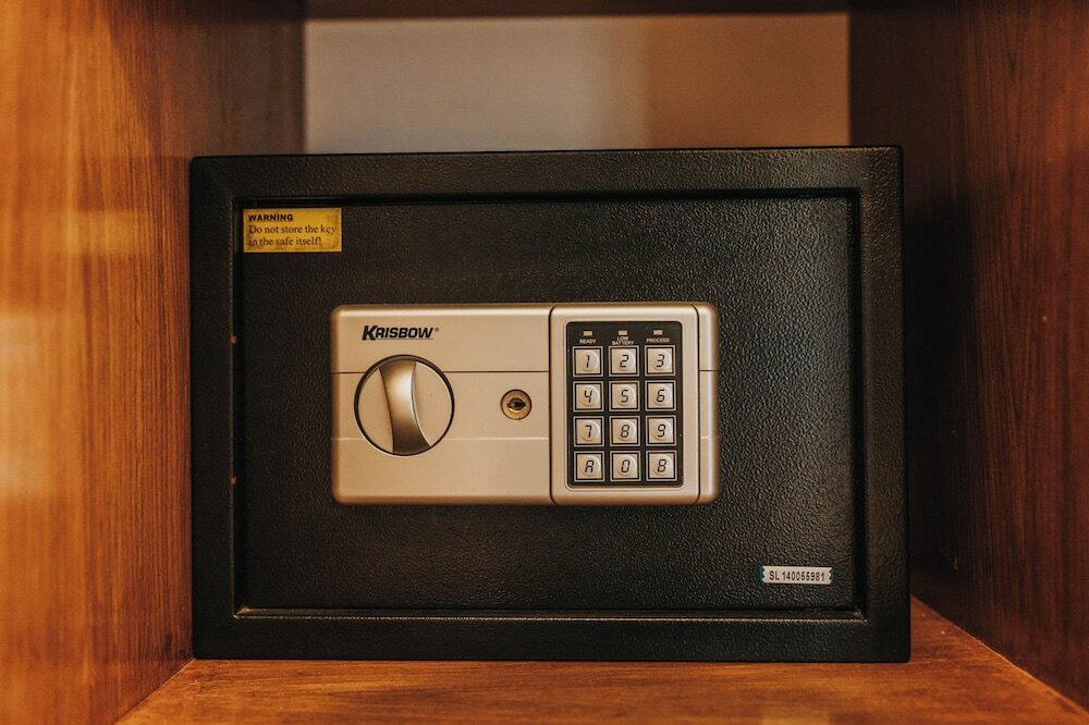 Фото Alam Sembuwuk Resort