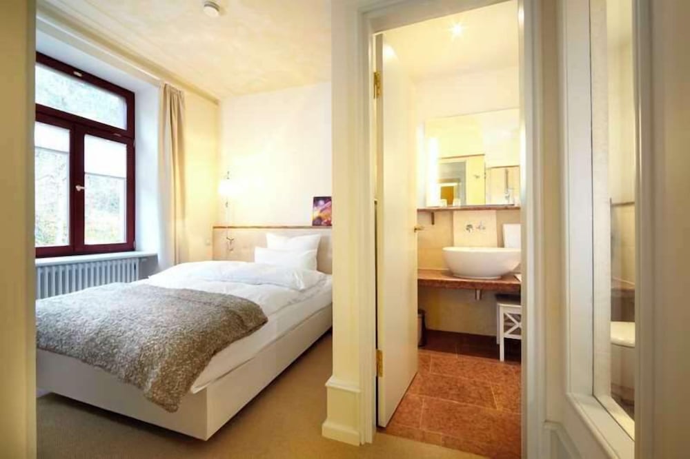 Фото Parkhotel Pforzheim