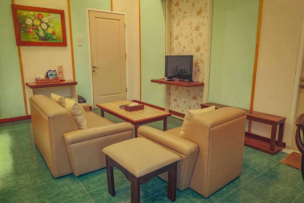 Фото Hotel Gradia 2