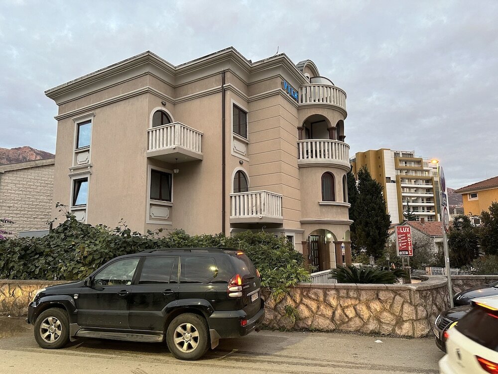 Фото Beatrix Lux Hotel