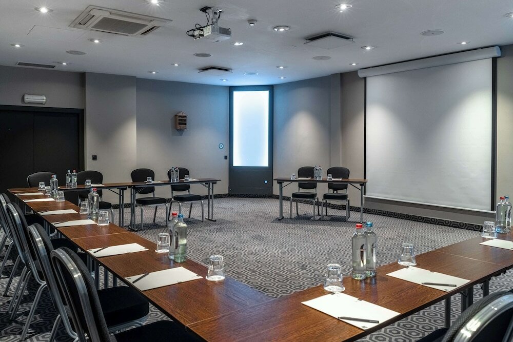 Фото Pentahotel Liège