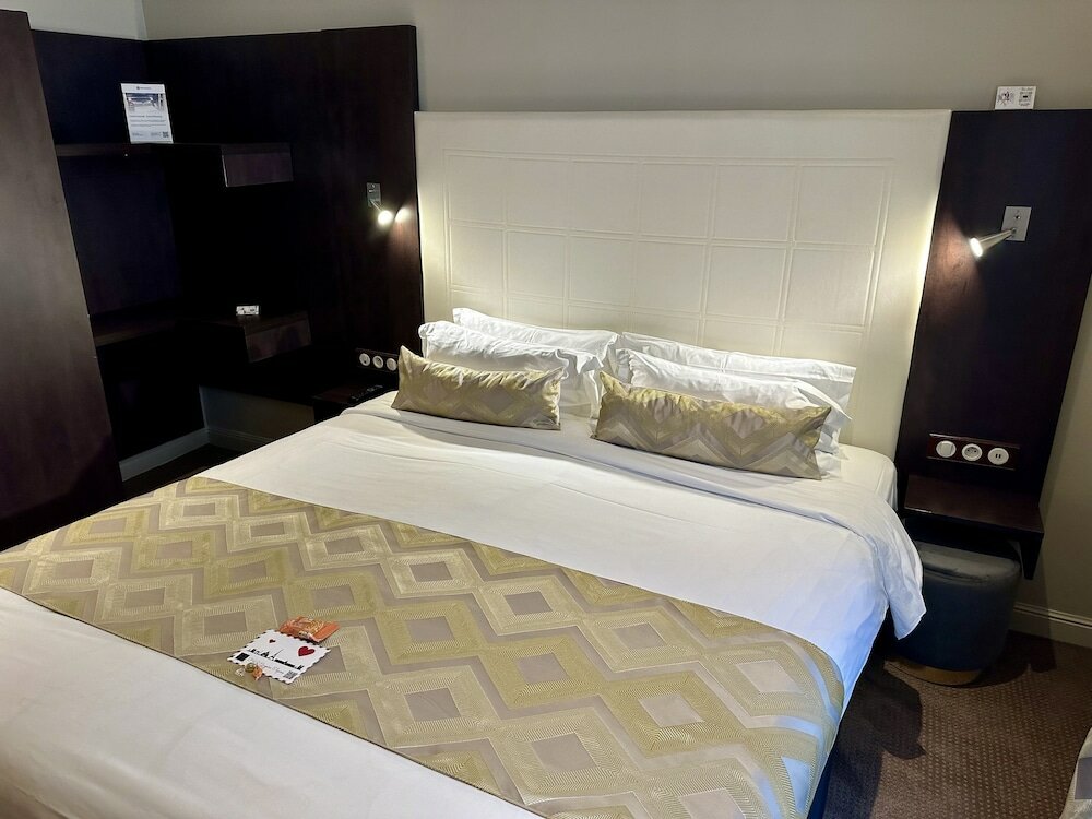 Фото Best Western Empire Elysees