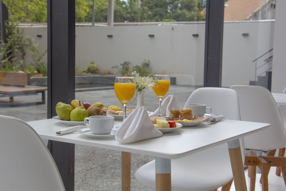 Фото Esplendor by Wyndham Asunción