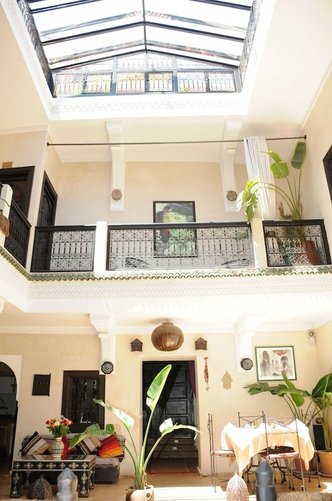 Фото Riad Haraka