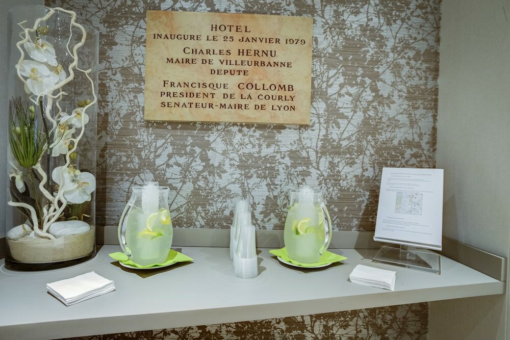 Фото Hotel Des Congres