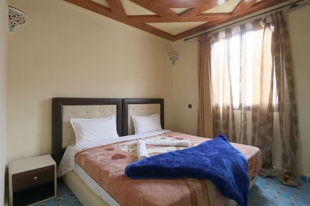 Фото Roches Aremd - Hostel