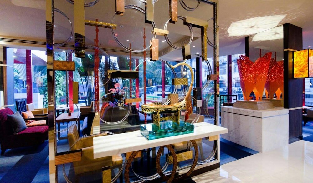 Фото Tongtara Riverview Hotel